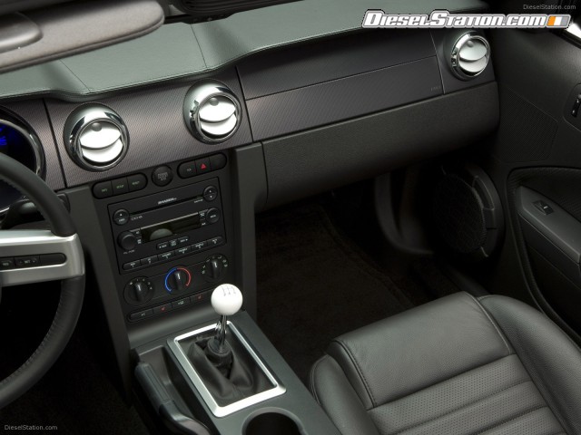 Shelby Shelby GT Convertible Picture #4 Shelby Shelby GT Convertible Picture #4